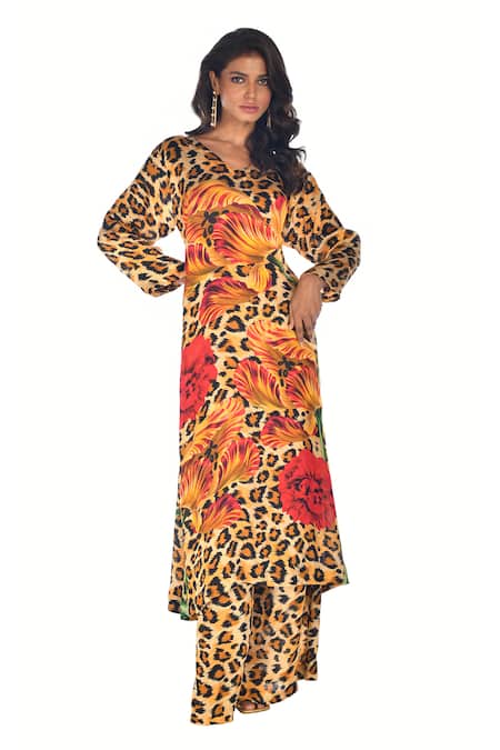 ISADAA BY ROTNA DUTT Digital Print Kurta & Palazzo Set 