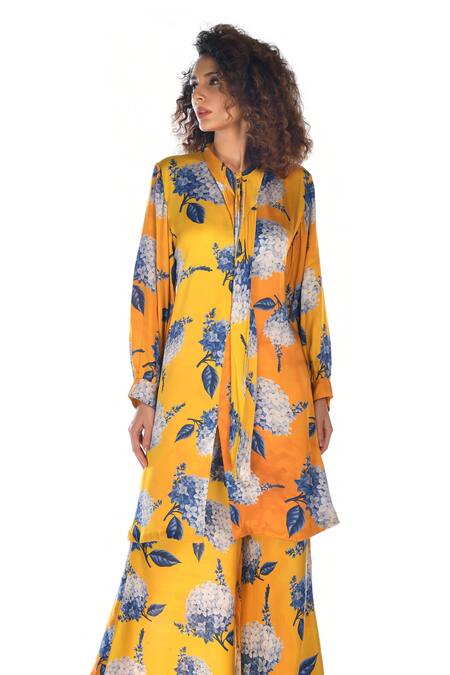 Shop_ISADAA BY ROTNA DUTT_Yellow Satin, Georgette Split V-neck Digital Floral Print Kurta And Palazzo Set _Online_at_Aza_Fashions
