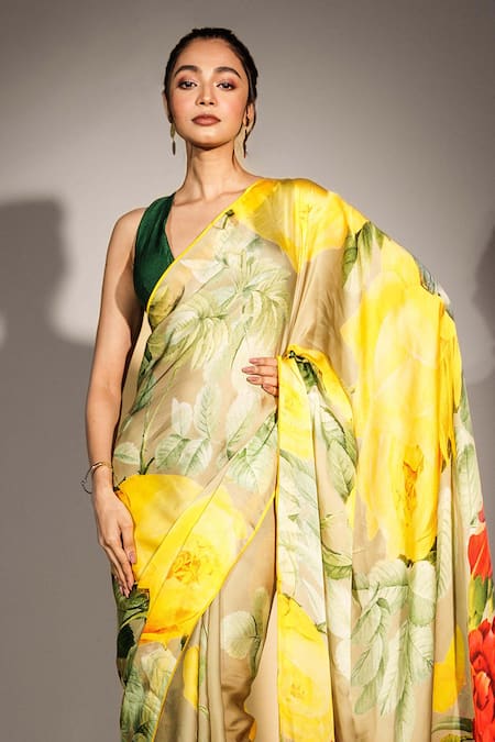 ISADAA BY ROTNA DUTT_Beige Georgette Digital Printed Saree With Unstitched Blouse _Online_at_Aza_Fashions