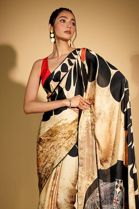 Buy_ISADAA BY ROTNA DUTT_Beige Georgette Digital Print Saree With Satin Border _Online_at_Aza_Fashions