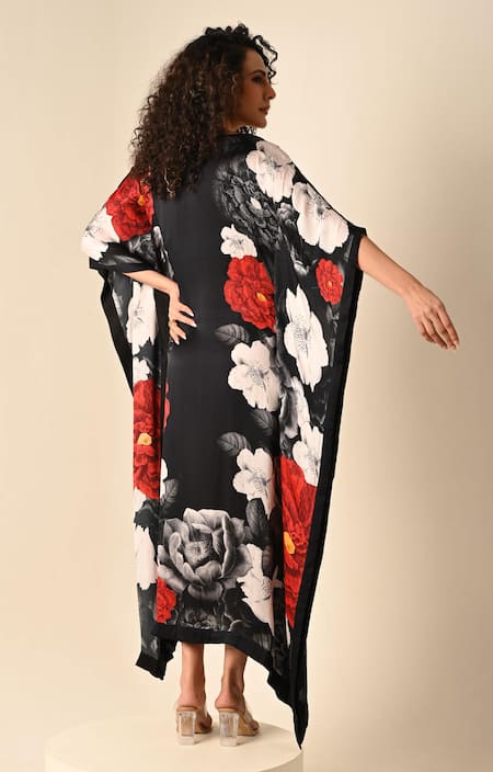 Shop ISADAA BY ROTNA DUTT Black Georgette Round Neck Digital Print Satin Kaftan at Aza Fashions Shop_ISADAA BY ROTNA DUTT_Black Georgette Round Neck Digital Print Satin Kaftan _at_Aza_Fashions