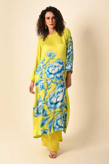 Buy ISADAA BY ROTNA DUTT Green Satin, Georgette Round Neck Digital Printed Floral Kurta And Pant Set at Aza Fashions Buy_ISADAA BY ROTNA DUTT_Green Satin, Georgette Round Neck Digital Printed Floral Kurta And Pant Set _at_Aza_Fashions