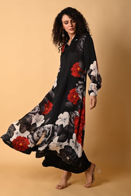 ISADAA BY ROTNA DUTT_Black Satin, Georgette Collared Digital Floral Printed Kurta And Palazzo Set _Online_at_Aza_Fashions