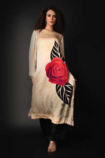 ISADAA BY ROTNA DUTT Digital Printed Rose Motif Kurta & Pant Set 