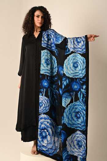 ISADAA BY ROTNA DUTT Black Satin, Georgette, Organza Split Kurta Set With Digital Print Dupatta Online at Aza Fashions ISADAA BY ROTNA DUTT_Black Satin, Georgette, Organza Split Kurta Set With Digital Print Dupatta _Online_at_Aza_Fashions