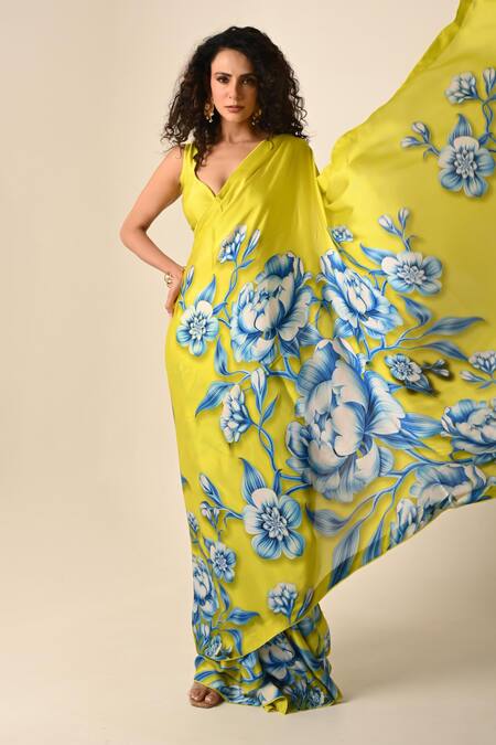 Buy_ISADAA BY ROTNA DUTT_Green Satin, Georgette Digital Floral Print Saree With Border _Online_at_Aza_Fashions