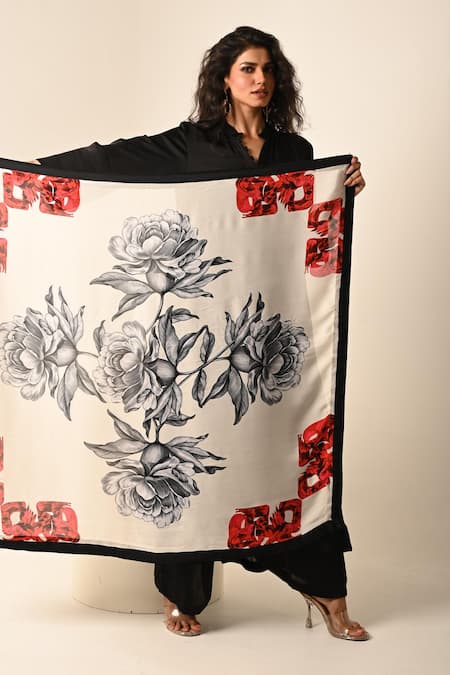 ISADAA BY ROTNA DUTT Digital Printed Floral & Abstract Scarf 