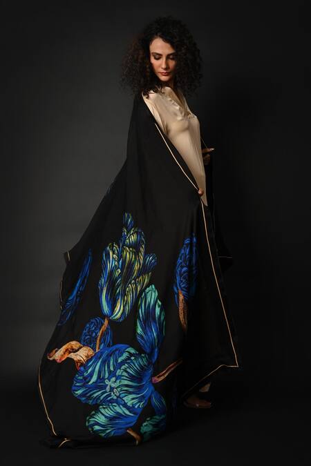 ISADAA BY ROTNA DUTT_Black Organza, Satin Digital Printed Floral Dupatta _Online_at_Aza_Fashions