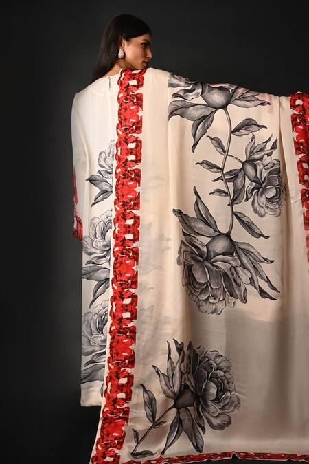 Buy_ISADAA BY ROTNA DUTT_Off White Satin, Organza Digital Printed Floral Dupatta _Online_at_Aza_Fashions