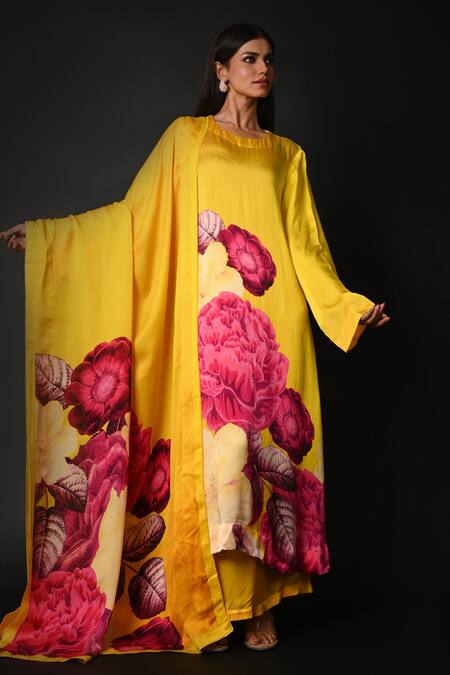 ISADAA BY ROTNA DUTT_Yellow Satin, Organza Digital Printed Dupatta _Online_at_Aza_Fashions