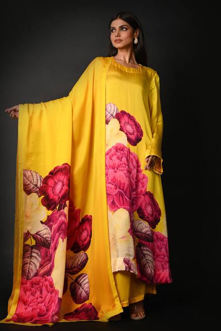 Buy_ISADAA BY ROTNA DUTT_Yellow Satin, Organza Digital Printed Dupatta _Online_at_Aza_Fashions