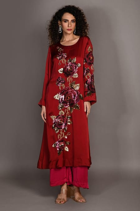 ISADAA BY ROTNA DUTT_Red Satin, Georgette Sequins, Beads, Embroidery Round Neck And Hand Kurta Set _Online_at_Aza_Fashions