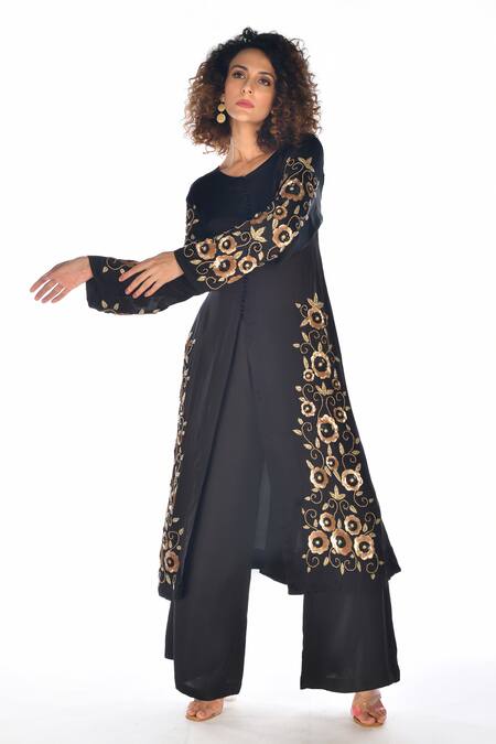 ISADAA BY ROTNA DUTT_Black Georgette, Satin Embroidery, Sequins, Beads Round Floral And Kurta Set _Online_at_Aza_Fashions