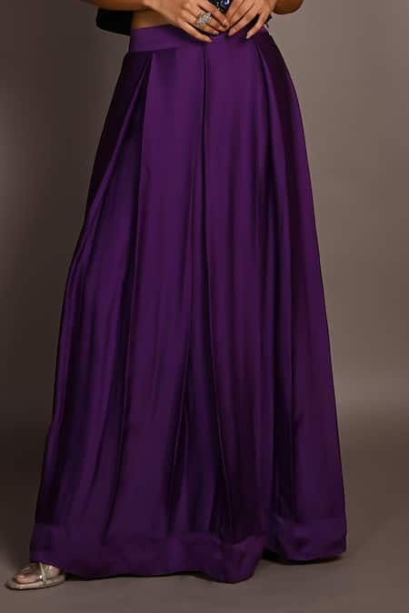 ISADAA BY ROTNA DUTT Black Satin, Georgette, Organza Sequins, Paisley And Cutdana Crop Top & Skirt Online at Aza Fashions ISADAA BY ROTNA DUTT_Black Satin, Georgette, Organza Sequins, Paisley And Cutdana Crop Top & Skirt _Online_at_Aza_Fashions