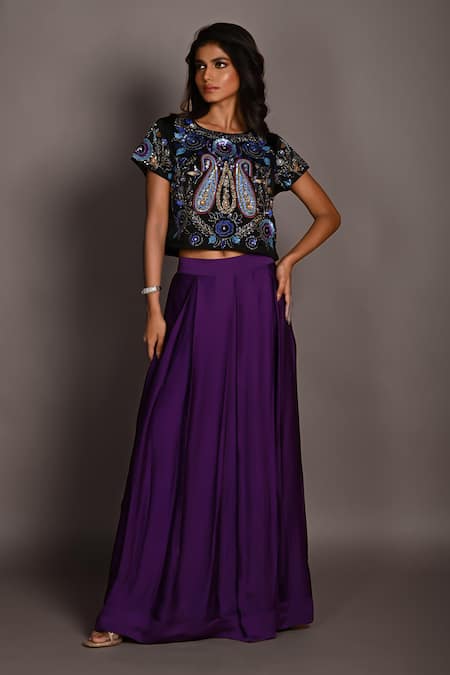 Buy ISADAA BY ROTNA DUTT Black Satin, Georgette, Organza Sequins, Paisley And Cutdana Crop Top & Skirt Online at Aza Fashions Buy_ISADAA BY ROTNA DUTT_Black Satin, Georgette, Organza Sequins, Paisley And Cutdana Crop Top & Skirt _Online_at_Aza_Fashions