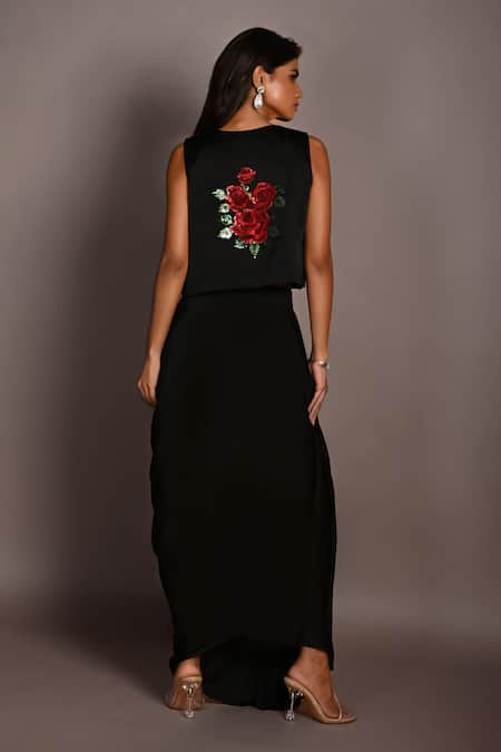 ISADAA BY ROTNA DUTT Sequins & Cutdana Crop Top With Draped Skirt & Zardosi Jacket 