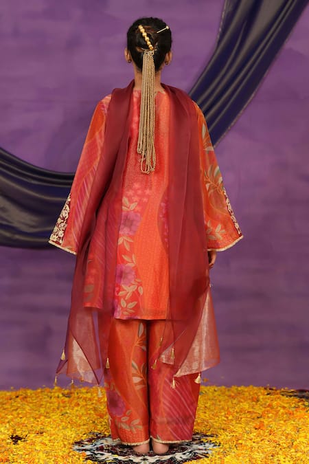 Jyoti Bansal Printed Tissue Kurta Set 