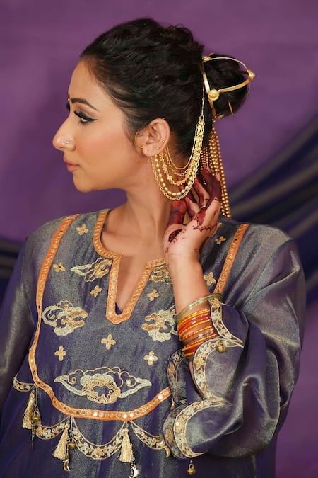 Buy_Jyoti Bansal_Purple Tissue Embroidery, Mirrors, Tassels Split V-neck Tilla Dori And Kurta Set _Online_at_Aza_Fashions