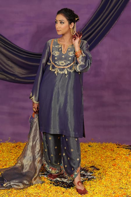 Jyoti Bansal Tilla Dori & Mirror Embroidered Kurta Set 