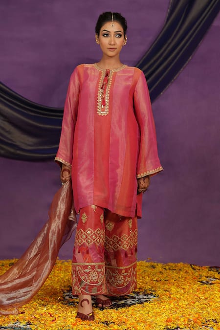 Jyoti Bansal Tilla Dori & Mirror Embroidered Kurta Set 