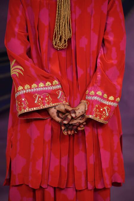 Shop_Jyoti Bansal_Red Crepe Embroidery, Mirrors, Tie Dye Tilla Dori And Work Tunic With Salwar _Online_at_Aza_Fashions