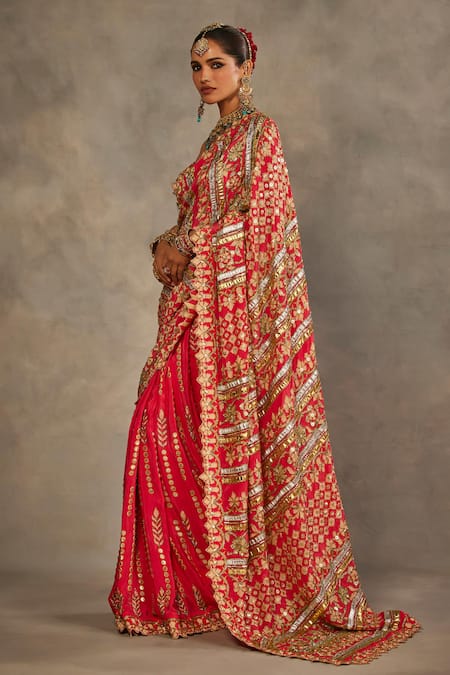 The Royaleum Varnika Embroidered Silk Saree & Blouse Set 