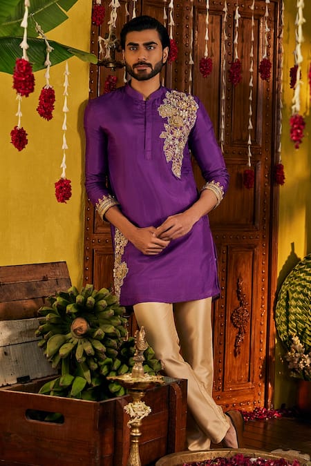 The Royaleum Ekaaj Embroidered Silk Kurta 