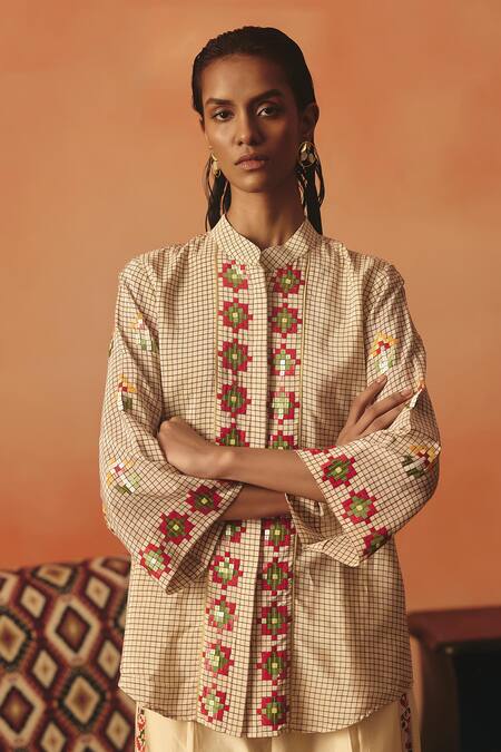 Buy_Pooja Rajgarhia Gupta_Beige Crepe, Cotton Satin Embroidery, Sequins Neerja Ikat Pattern Pant Set _Online_at_Aza_Fashions