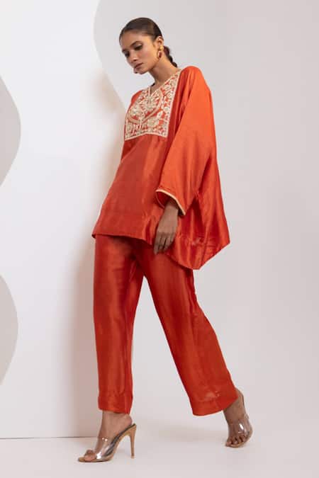 Oshi By Shikha Rust Silk Embroidery, Zari V-neck Zardosi Pheran And Broad Pant Set Online at Aza Fashions Oshi By Shikha_Rust Silk Embroidery, Zari V-neck Zardosi Pheran And Broad Pant Set _Online_at_Aza_Fashions