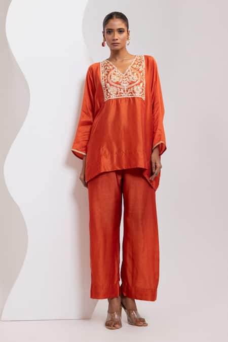 Oshi By Shikha Zardosi Embroidered Pheran & Broad Pant Set 