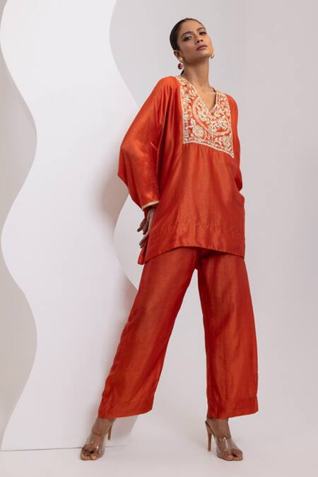 Buy Oshi By Shikha Rust Silk Embroidery, Zari V-neck Zardosi Pheran And Broad Pant Set Online at Aza Fashions Buy_Oshi By Shikha_Rust Silk Embroidery, Zari V-neck Zardosi Pheran And Broad Pant Set _Online_at_Aza_Fashions