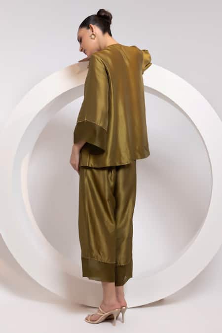 Oshi By Shikha Tassel Work Top With Pant 