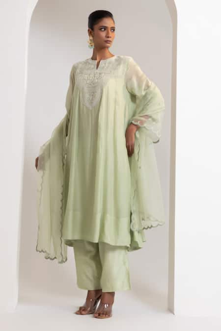 Buy_Oshi By Shikha_Green Chanderi, Silk, Organza Pearls, Embroidery Split Flared Kurta Pant Set _Online_at_Aza_Fashions
