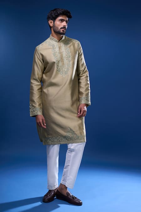 Arihant Rai Sinha Floral & Mirror Embroidered Kurta Set 