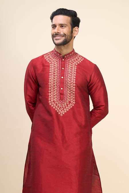Arihant Rai Sinha_Red Silk Embroidery Placement Kurta Pant Set _at_Aza_Fashions