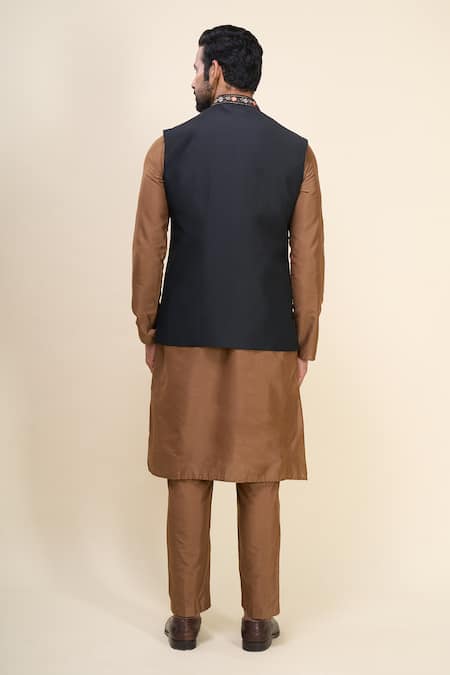 Arihant Rai Sinha Floral Embroidered Bundi Kurta Set 