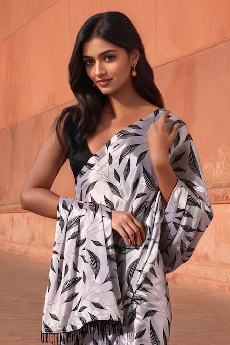 Naintara Bajaj_White Chinon, Silk V-neck Leaf Print Pre-draped Saree With Blouse _Online_at_Aza_Fashions