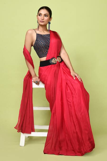 Buy_Sayisha_Red Chinon, Chiffon, Cotton Scoop Neck Pre-draped Saree With Printed Blouse 