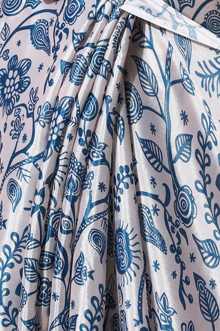 Buy_Naintara Bajaj_White Chinon Fringe V-neck Floral Print Pre-draped Saree With Blouse _Online_at_Aza_Fashions