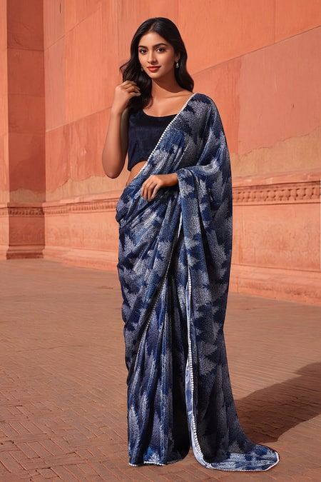 Naintara Bajaj Blue Chinon Scoop Neck Abstract Print Pre-draped Saree With Blouse 