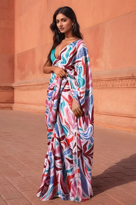 Buy_Naintara Bajaj_White Chinon V-neck Leaf Print Pre-draped Saree With Blouse _Online_at_Aza_Fashions