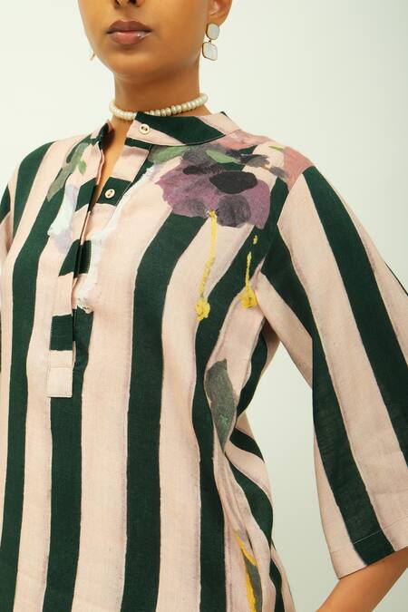 Buy_OFRIDA_Pink Viscose Mandarin Collar Pg Stripes Pattern Kurta _Online_at_Aza_Fashions