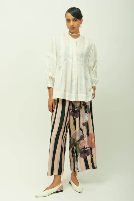 Buy_OFRIDA_White Mandarin Collar Boheme Dotted Dobby Paneled Top _Online_at_Aza_Fashions