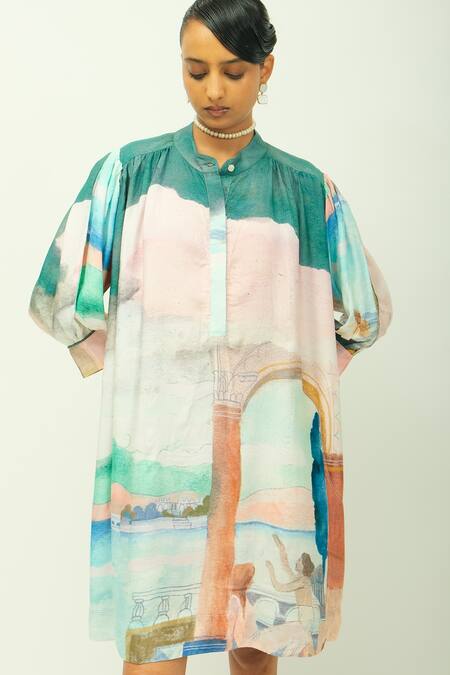 Buy_OFRIDA_Muslin Mandarin Collar Sonnet Printed Bemberg Dress _Online_at_Aza_Fashions