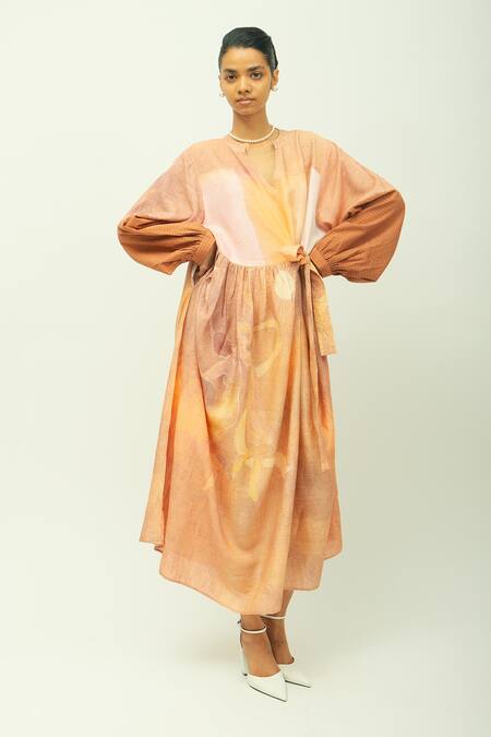 Buy_OFRIDA_Peach Viscose V-neck Daydream Printed Wrap Dress  _Online_at_Aza_Fashions