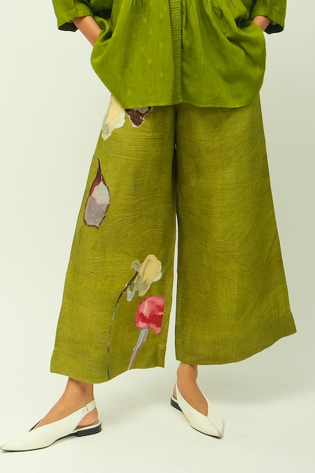 OFRIDA_Green Jacquard, Doriya Collared Dusk Leaf Pleated Top And Floral Pant Set _at_Aza_Fashions