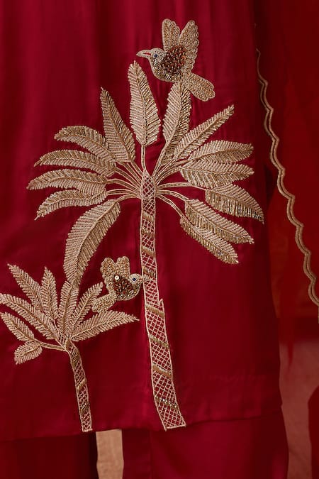 Neitri_Maroon , Georgette, Organza Embroidery, Beads, Zari Kanak Kurta Set _at_Aza_Fashions