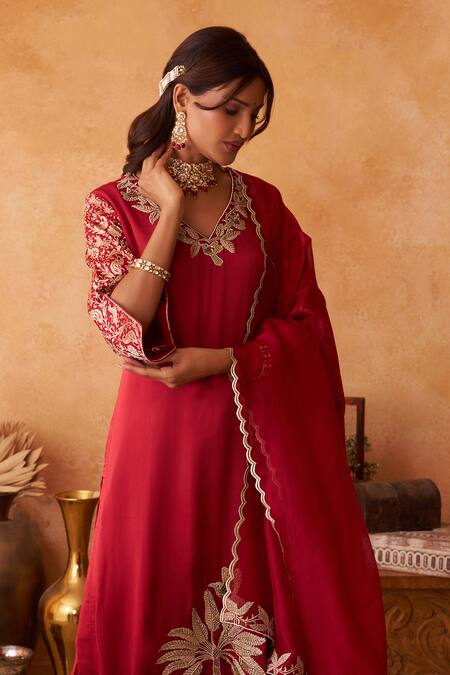 Buy_Neitri_Maroon , Georgette, Organza Embroidery, Beads, Zari Kanak Kurta Set 
