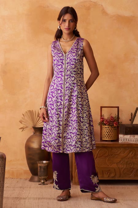 Neitri Purple Silk, Georgette, Brocade Embroidery V-neck Mrinal And Kurta Set 