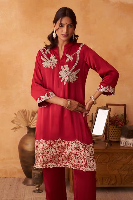 Shop Neitri Maroon Silk Embroidery Split V-neck Padmika Georgette Kurta And Pant Set Online at Aza Fashions Shop_Neitri_Maroon Silk Embroidery Split V-neck Padmika Georgette Kurta And Pant Set _Online_at_Aza_Fashions